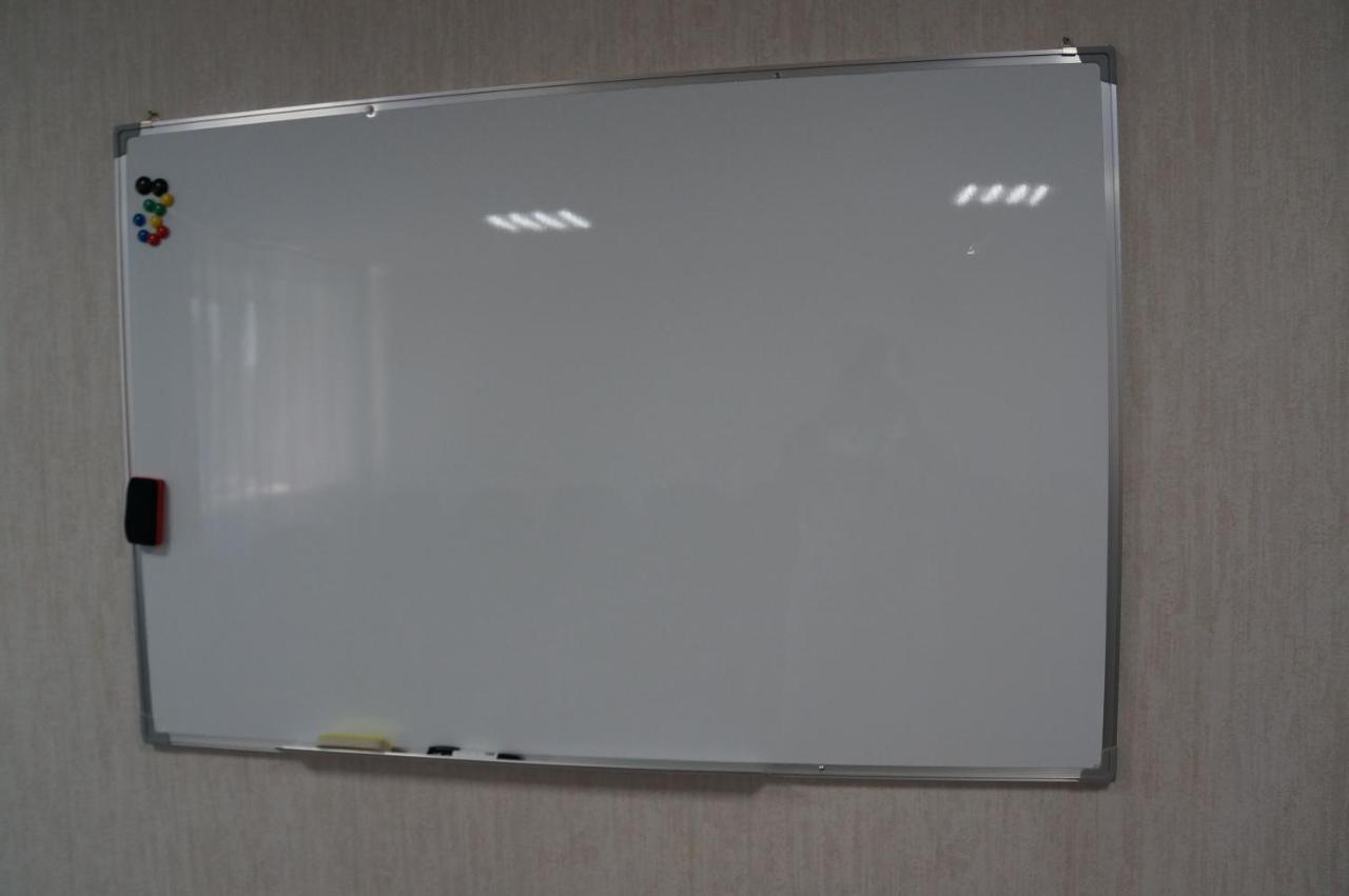 Galirad Hotel Ustʼ-Kamenogorsk 外观 照片